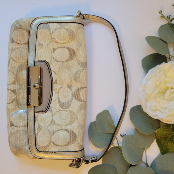 Coach signature Kristen flap sequins wristlet bag - Picture 10 of 11